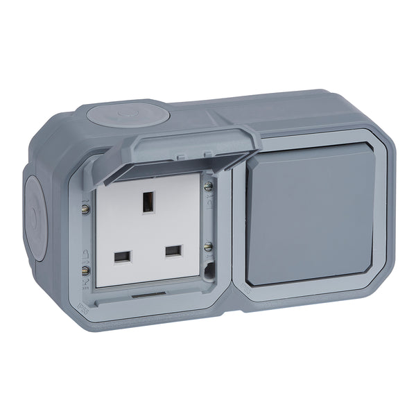 IP55 Weatherproof Twin Switched Socket